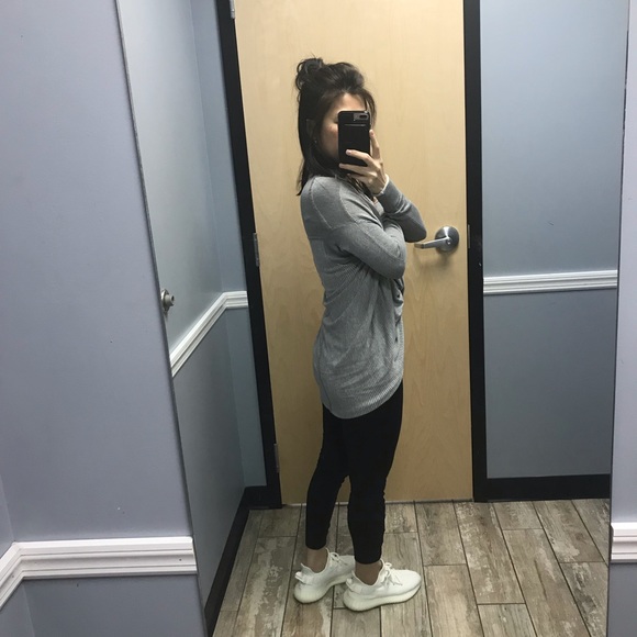 Lululemon Long Sleeves - Picture 6 of 8